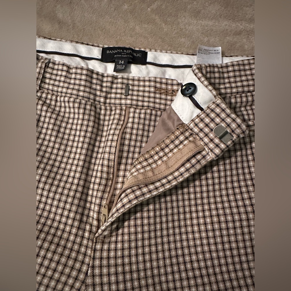 Banana Republic Factory Sloan curvy fit pants - Picture 9 of 9